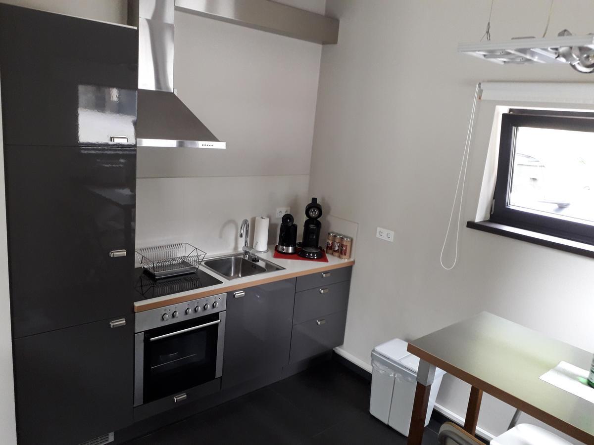 Ring-Race-Flats Appartements آدناو المظهر الخارجي الصورة